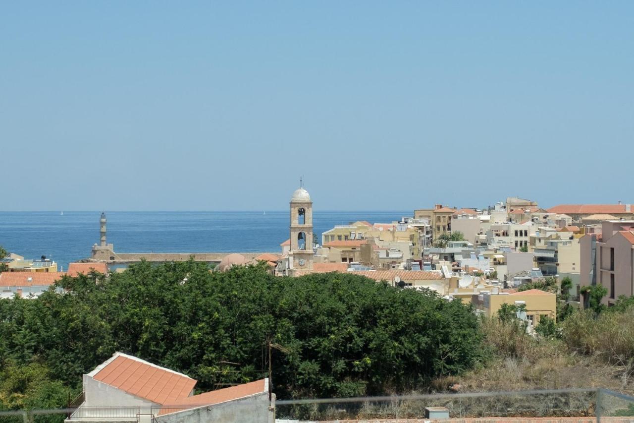 Appartamento Sky-High 70Sqm Penthouse W. Stunning Views - 05 La Canea Esterno foto