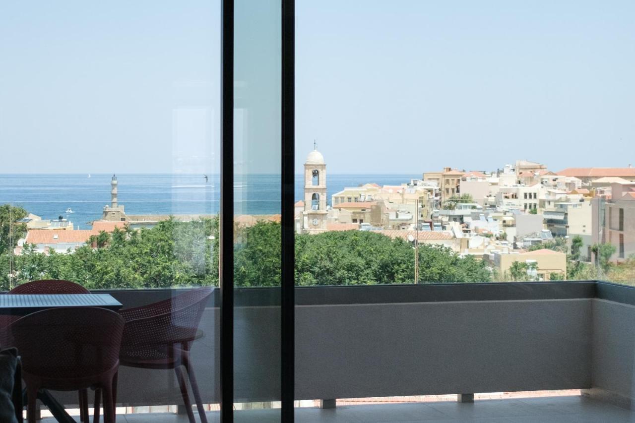 Appartamento Sky-High 70Sqm Penthouse W. Stunning Views - 05 La Canea Esterno foto