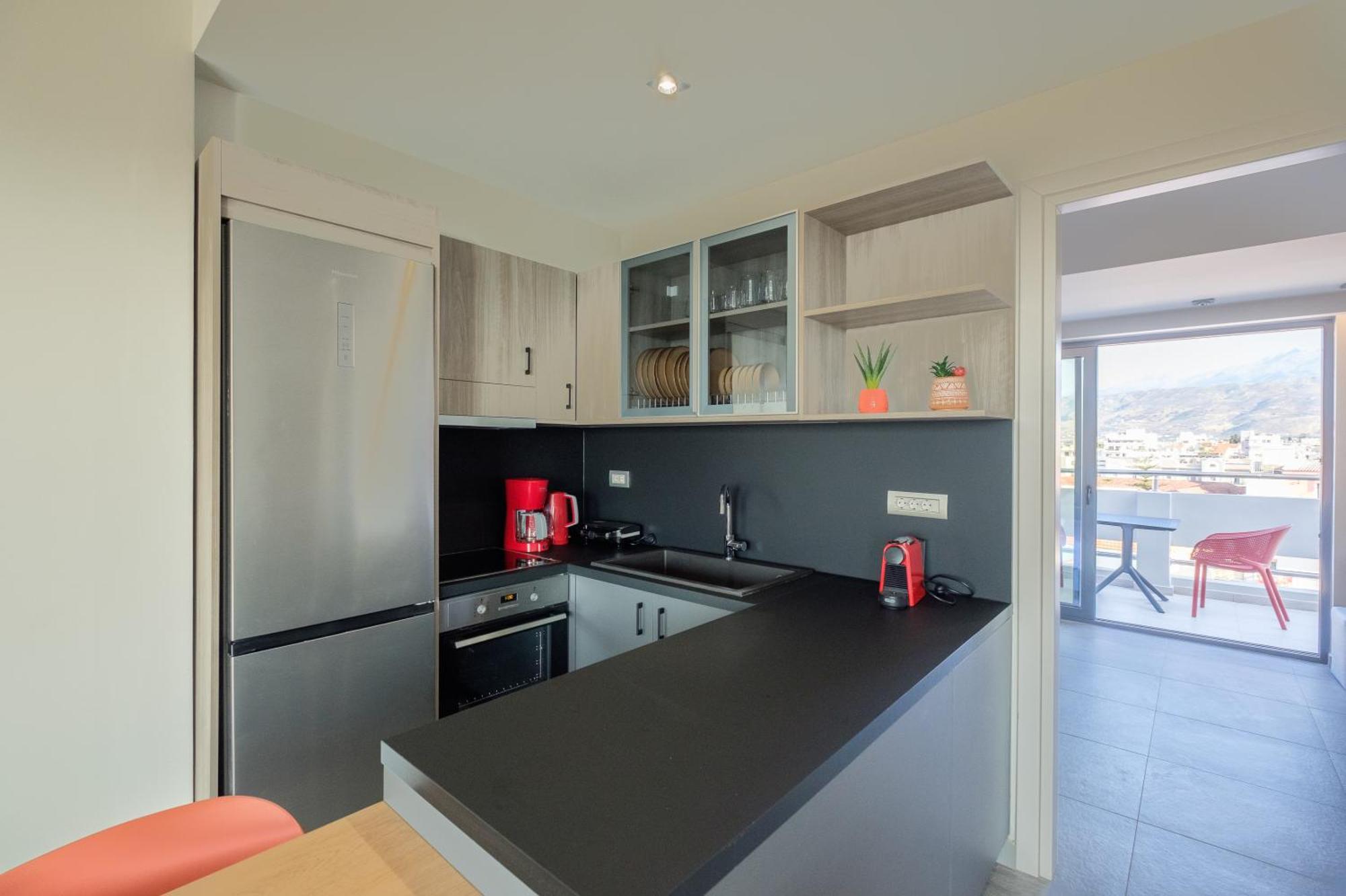 Appartamento Sky-High 70Sqm Penthouse W. Stunning Views - 05 La Canea Esterno foto