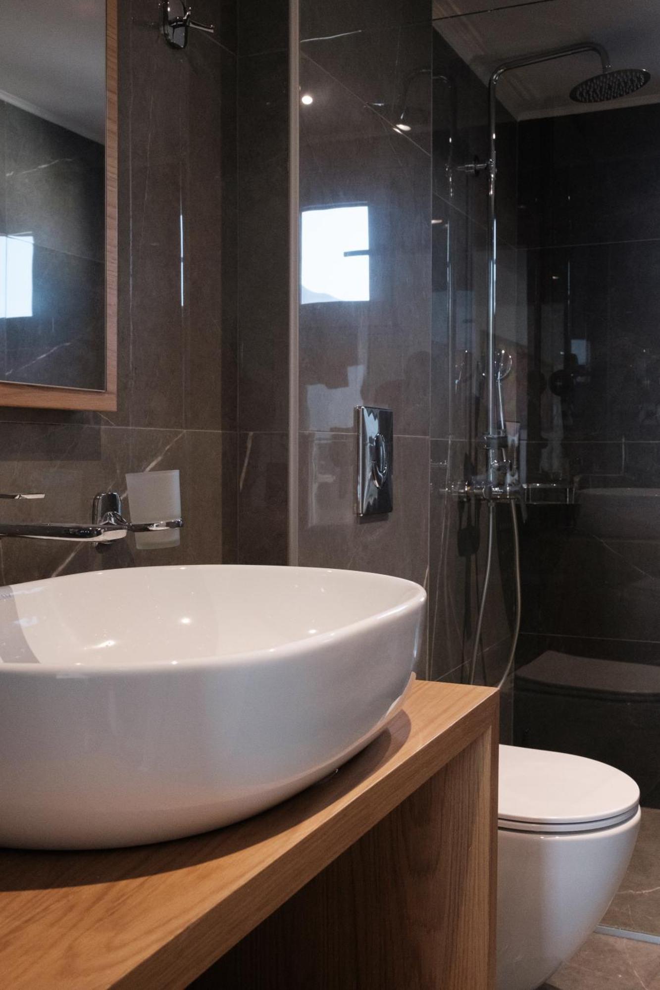 Appartamento Sky-High 70Sqm Penthouse W. Stunning Views - 05 La Canea Esterno foto